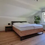 Rabensteiner *